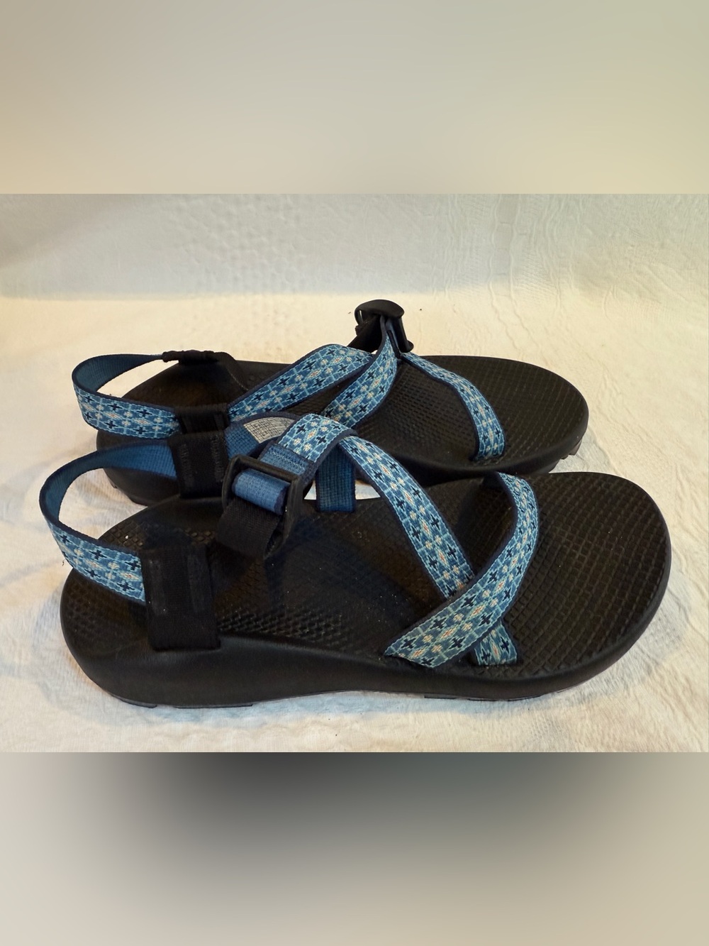 Chacos Vibram Unaweep Sandals Blue Women’s Size 10 Gorpcore Hiking Shoes
